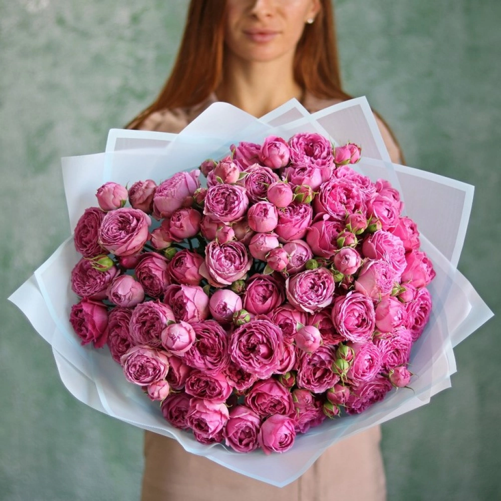 39 кустовых роз